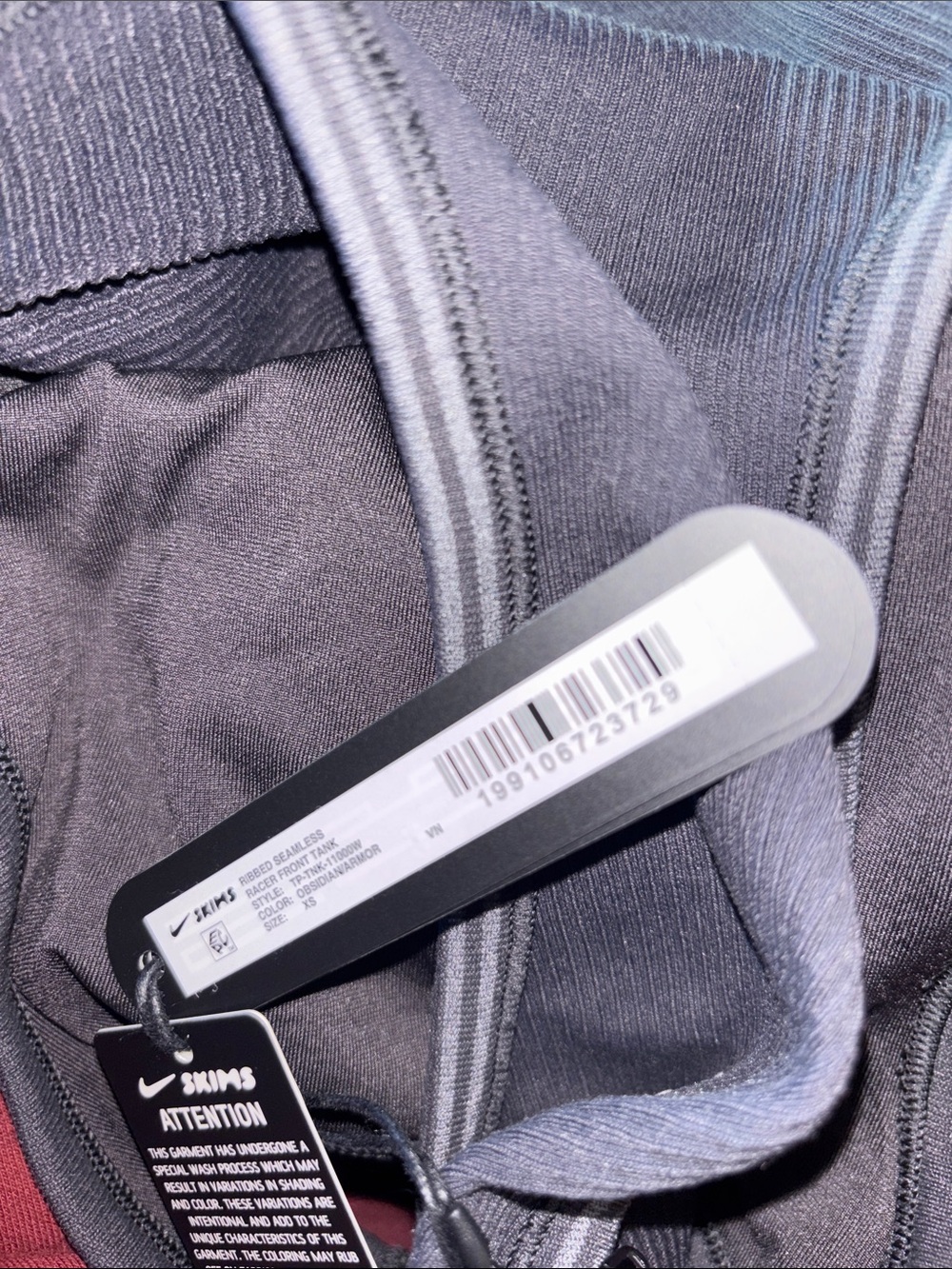 NikeSKIMS Ribbed Racer Front Tank - Obsidian - Picture 5 of 5
